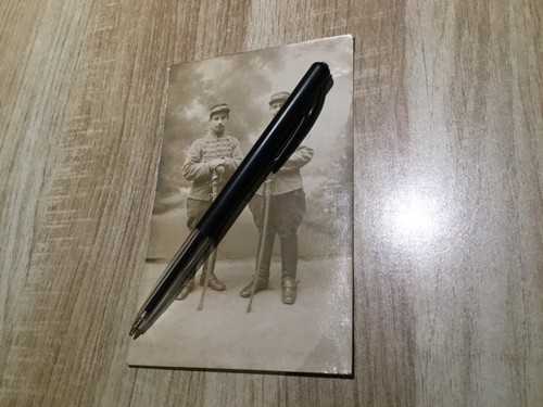 Rare carte photo - , soldats