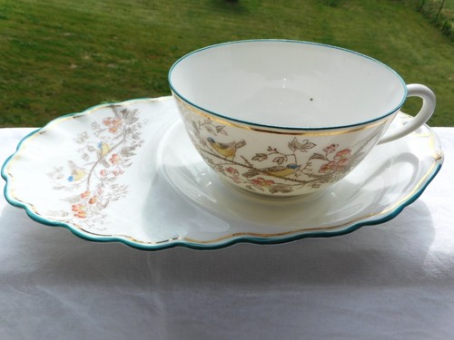 Ancienne tasse trembleuse - ancienne,