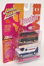 Johnny Lightning 1/64 Ford