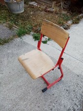 Chaise pour enfant en bois et