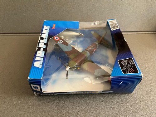 Avion miniature militaire - avion, d520