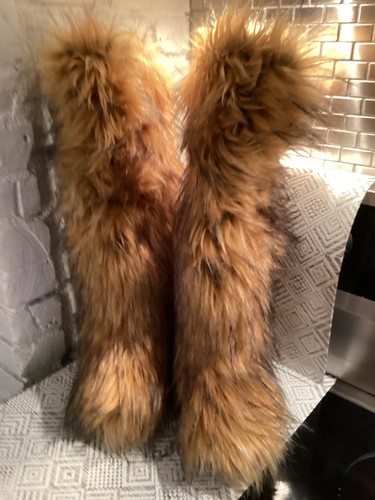 Chewbacca moonboots unique - chewbacca,