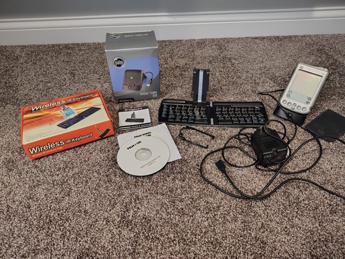 Palm pilot i705 - pilot,