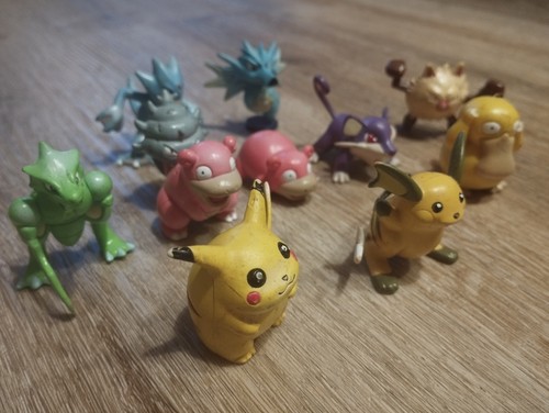 Lot figurines pokémon tomy - 10,