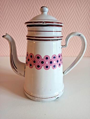 Ancienne petite cafetière - ancienne, en