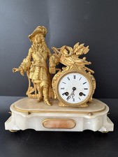 Pendule époque Napoleon III.Dorure. France Style Premier Empire