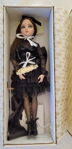 Ellowyne wilde doll just - ellowyne,