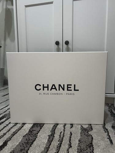 Grande boîte chanel - boîte,