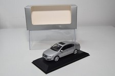 B38 1:43 MINICHAMPS VW