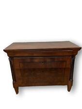 STYLE EMPIRE COMMODE. BOIS D'ACAJOU. ESPAGNE. XIXÈME SIÈCLE.