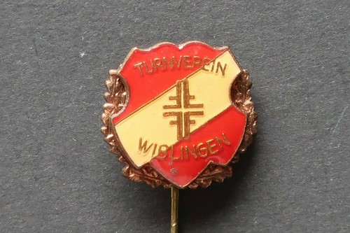 Pin football club - football,