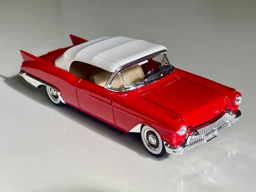 Solido 4500 cadillac - solido,