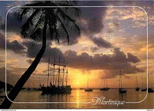 Martinique - Coucher de Soleil - Bateaux - Voiliers - CPM - Voir Scans Recto-Ver
