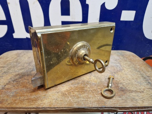Ancienne serrure porte - ancienne,