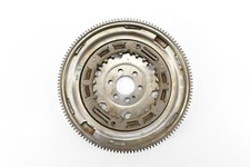 Volant Moteur 04E105266K VW GOLF VIII LEON IV T-ROC ATECA T-CROSS KAROQ 1.5 TSI