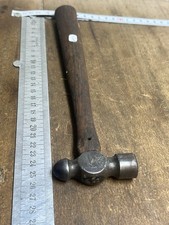 Marteau outil ancien - outil,