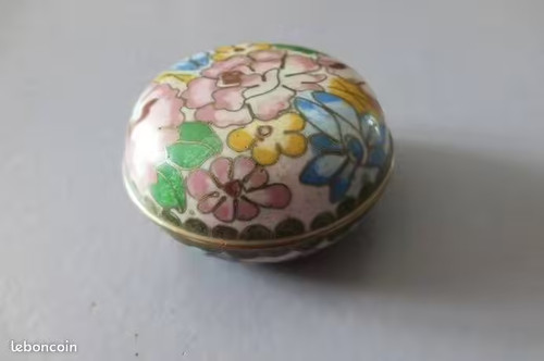 Petite boite émaux