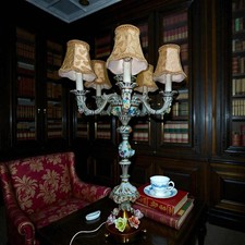 Majestueuse lampe de table