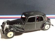 DINKY TOYS ANCIEN #24N CITROEN TRACTION BON ETAT MALLE BOMBEE SANS BOITE om