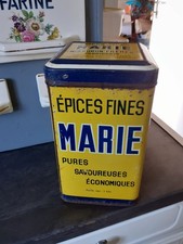 Ancienne Boîte en Tôle