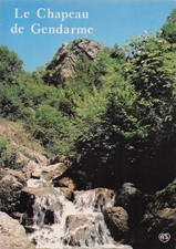 39 LA FAUCILLE LE CHAPEAU DE GENDARME