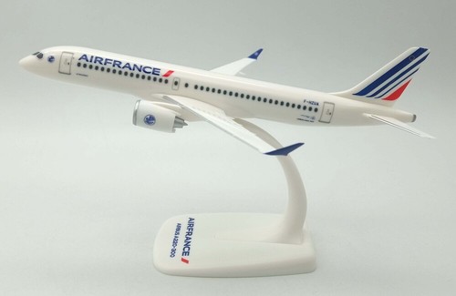 Air france airbus a220 hzua - air,