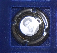 1 Plaque de muselet de champagne veuve Doussot