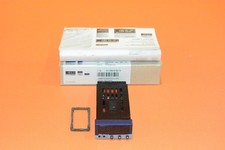 Contrôleur de température à microprocesseur Jumo iTron...