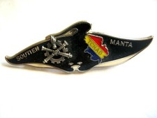 ANCIEN INSIGNE MATERIEL SOUTIEN OPEX TCHAD OPERATION MANTA ETAT SUP Y. DELSART