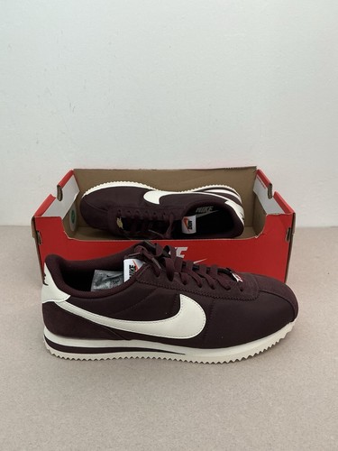 Nike cortez taille 42 - -,