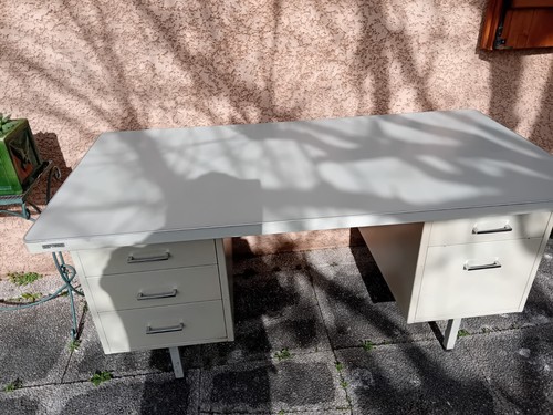Bureau strafor - bureau,