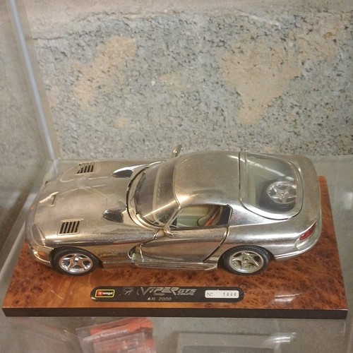 Bburago dodge viper gts coupe - gts,