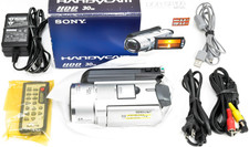 Caméscope numérique Sony Handycam DCR-SR100 30 Go 120 x zoom numérique HDD Ni...