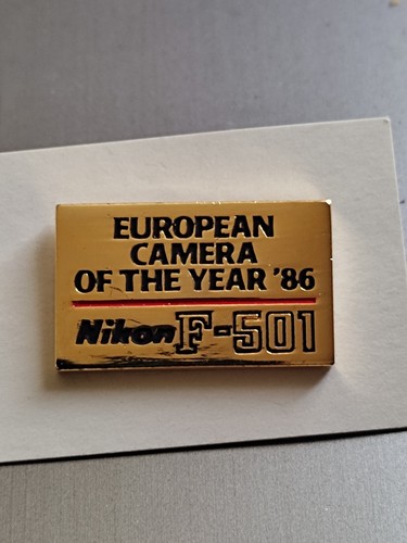 Pin nikon 501 - camera, of