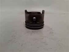 PISTON Toyota Hilux 2.4 TD