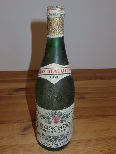 Bouteille muscadet sèvre - bouteille,