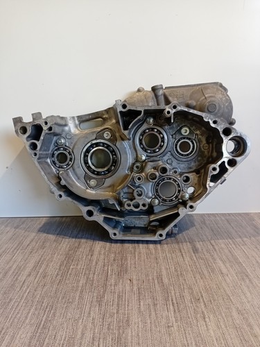 Carter moteur intérieur - intérieur, droit