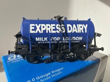 DAPOL O CITERNE A LAIT  GB A 3 ESS. "EXPRESS DAIRY" EN BO