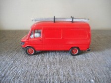 P26 - CAMION  POMPIERS -