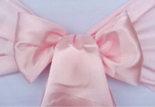 Ceinturage noeud de chaise en satin rose - Dimensions 275 X 20cm