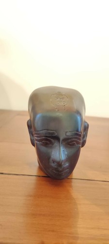 Tête antique égyptienne - , en