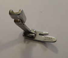 Pied Point Droit Singer 170071