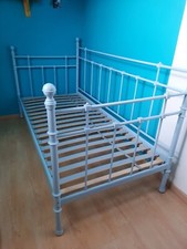 Lit Une Personne 200/90