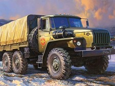ZVEZDA Camion militaire russe Ural 4320 - 1/35 - ZVEZDA 3654