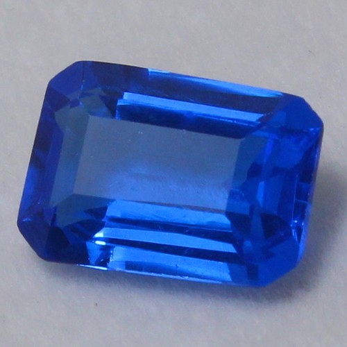 Superbe pierre précieuse aaa - superbe,