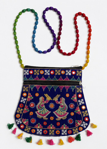 Sac bandoulière brodé - à,