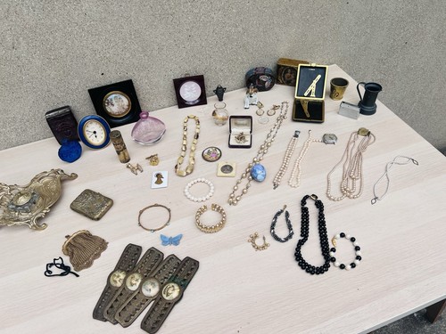 Gros lot objets anciens - , à