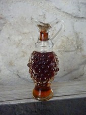 Mignonnette bouteille grappe de raisin moscatel   pleine sans etiquette