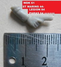 STARLUX COPIES RESINE MARINS 44-LEGION 84-PARAS 64- DEMI BRAS AVEC COLT WDK61