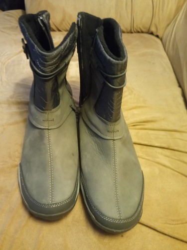 Merrell dewbrook zip boots